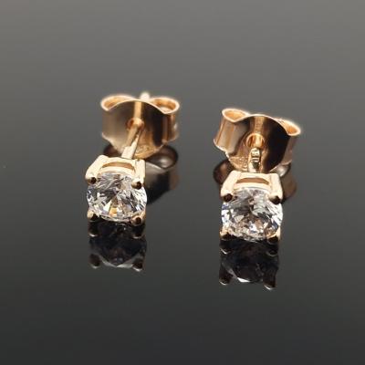 Auksiniai auskarai su akutėmis