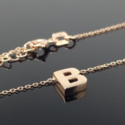 Auksinė grandinėlė su raidele B