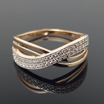 Auksinis žiedas su akutėmis