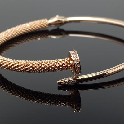 Auksinė apyrankė Vinis