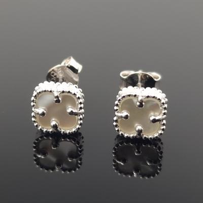 Balto aukso auskarai Dobiliukai