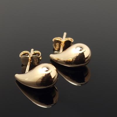 Auksiniai auskarai Lašas