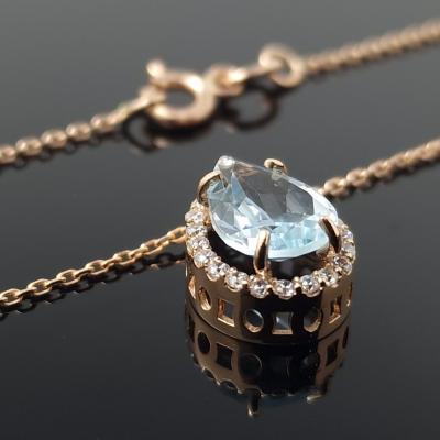 Auksinė grandinėlė su akutėmis